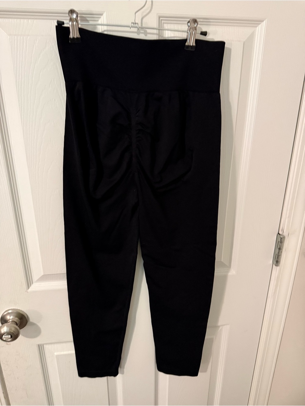 HALARA Black High-Waist Ruched Leggings